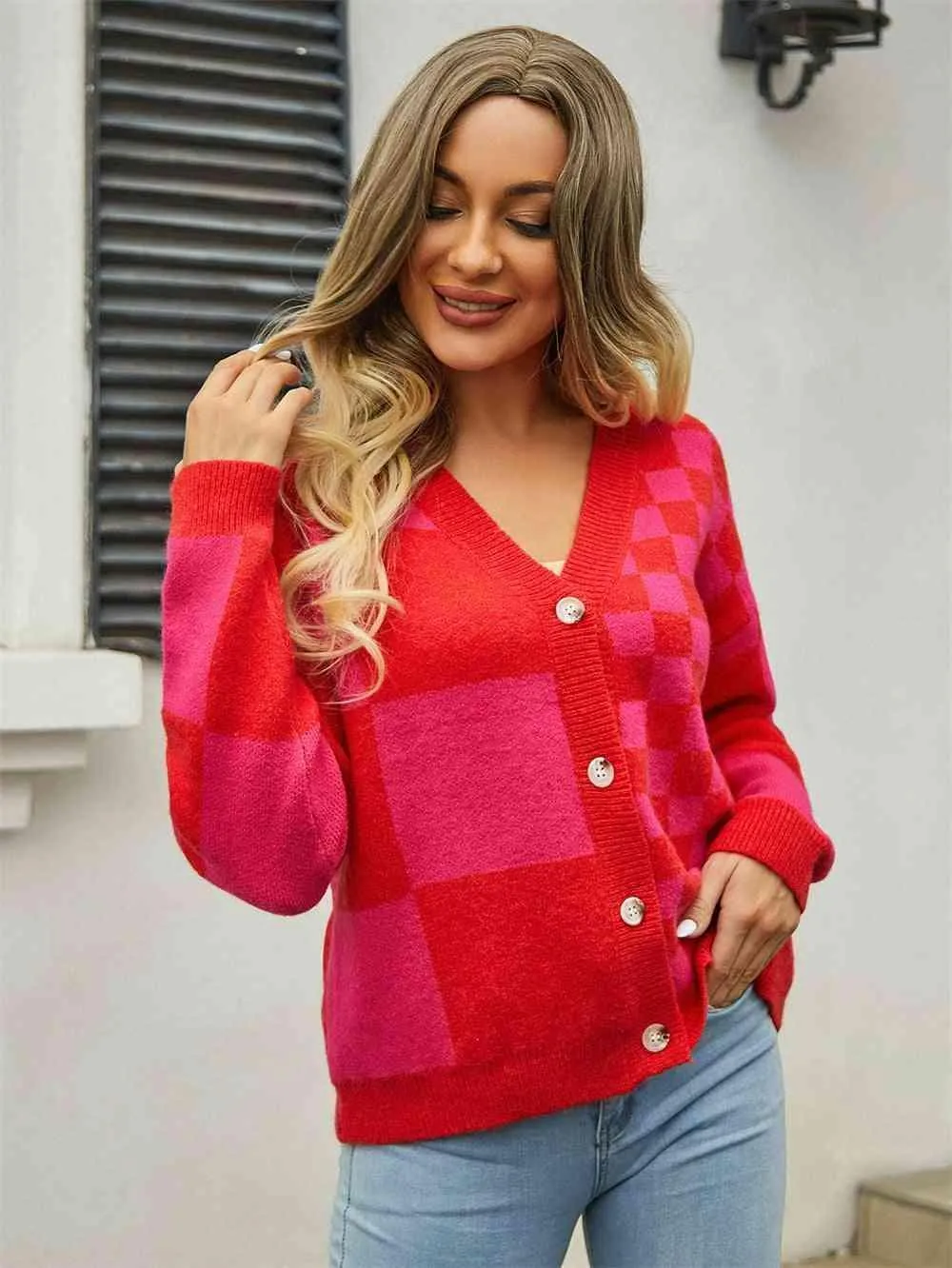 Cold Season Zest V-Neck Checkered Cardigan