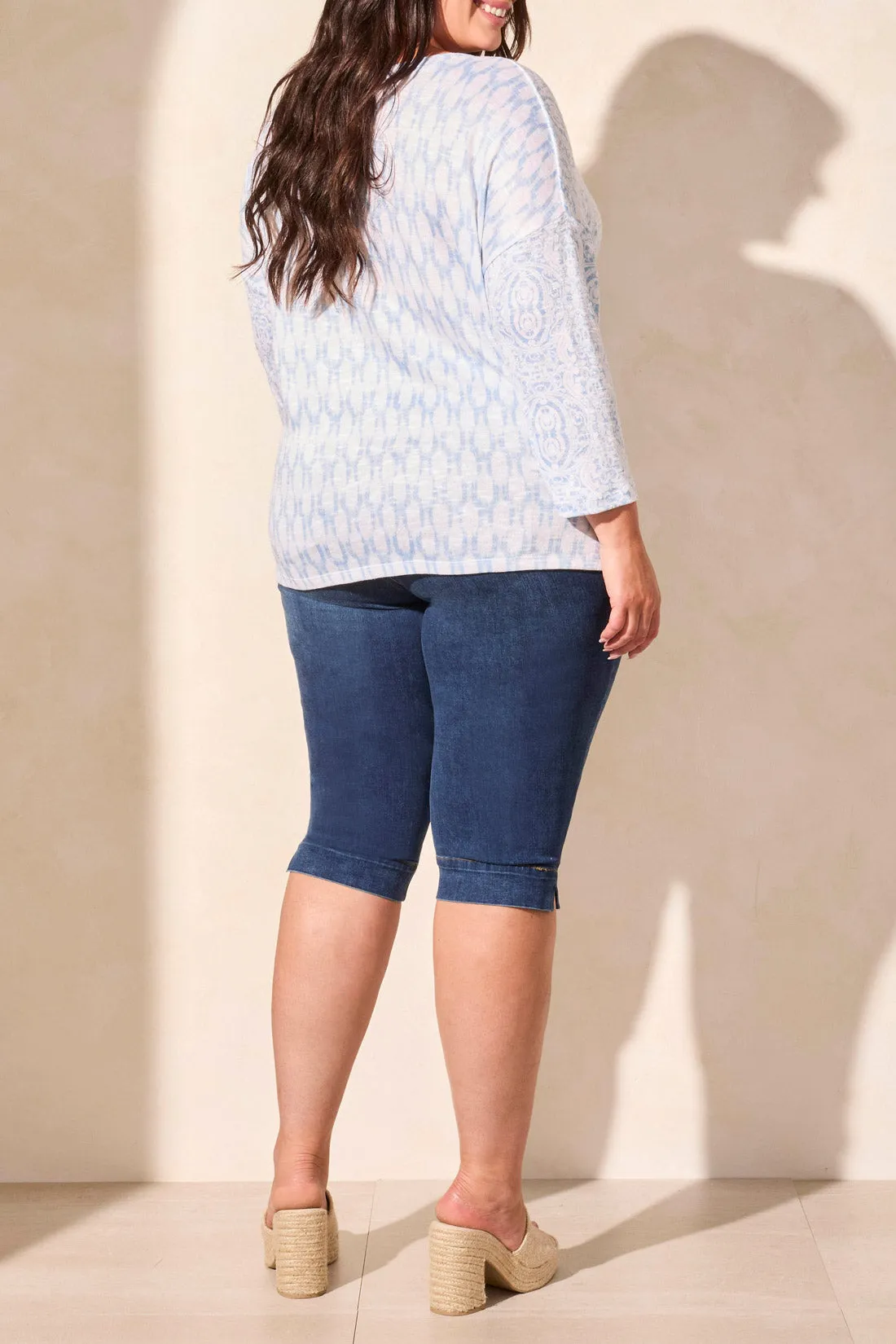 Combo Print 3/4 Sleeve V-Nk Crew Neck Top