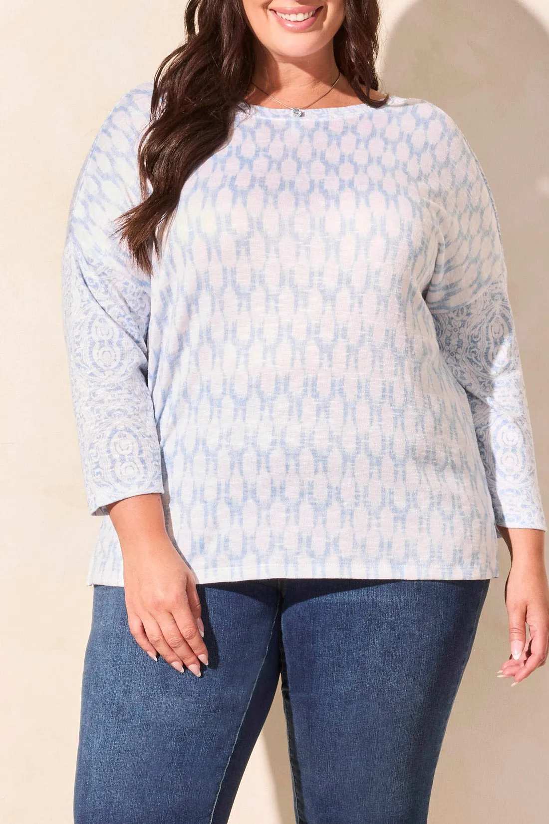 Combo Print 3/4 Sleeve V-Nk Crew Neck Top