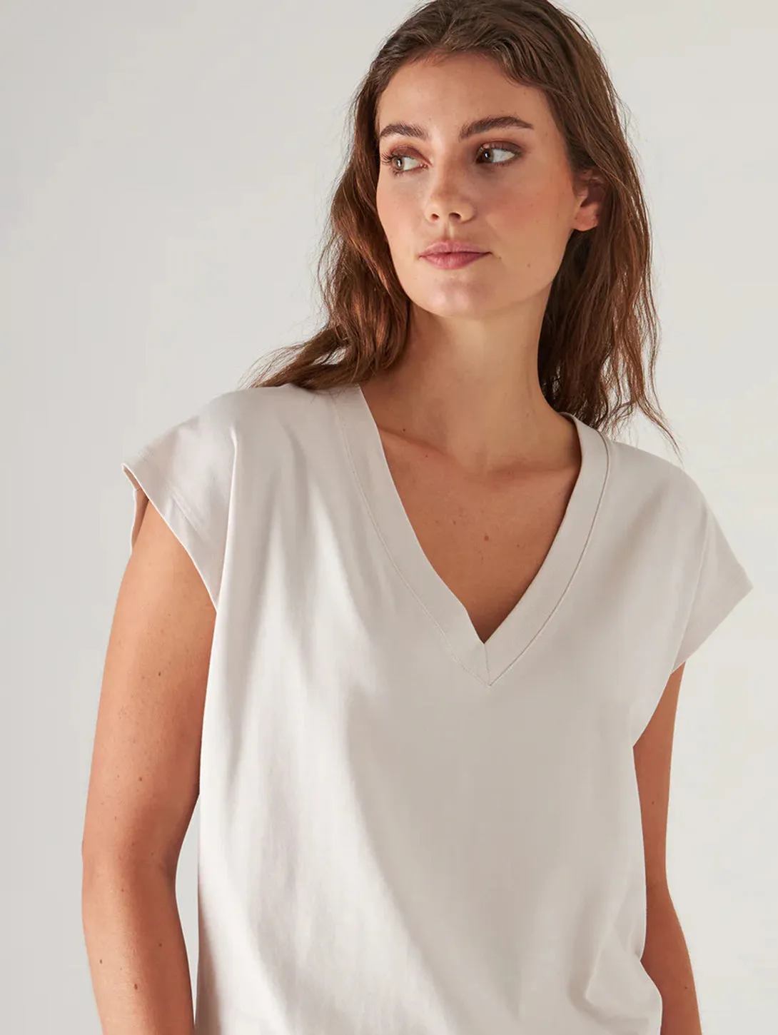 Dolman V-Neck Tee - Nude
