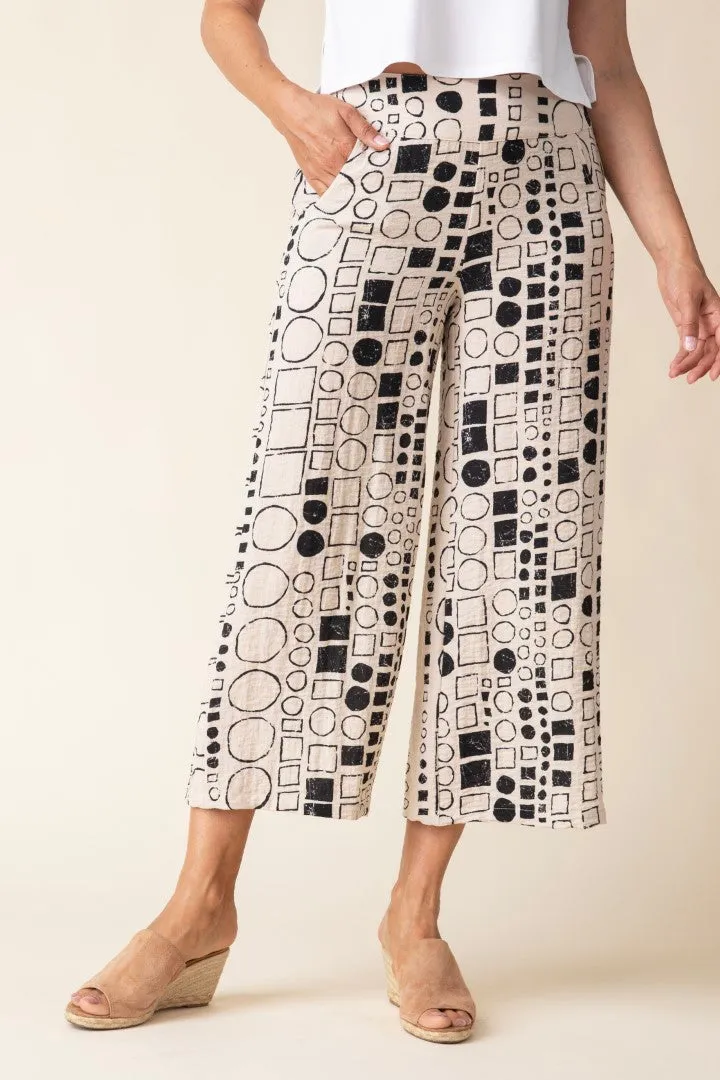 EXPRESS TRAVEL CIRCLE CROP PANTS
