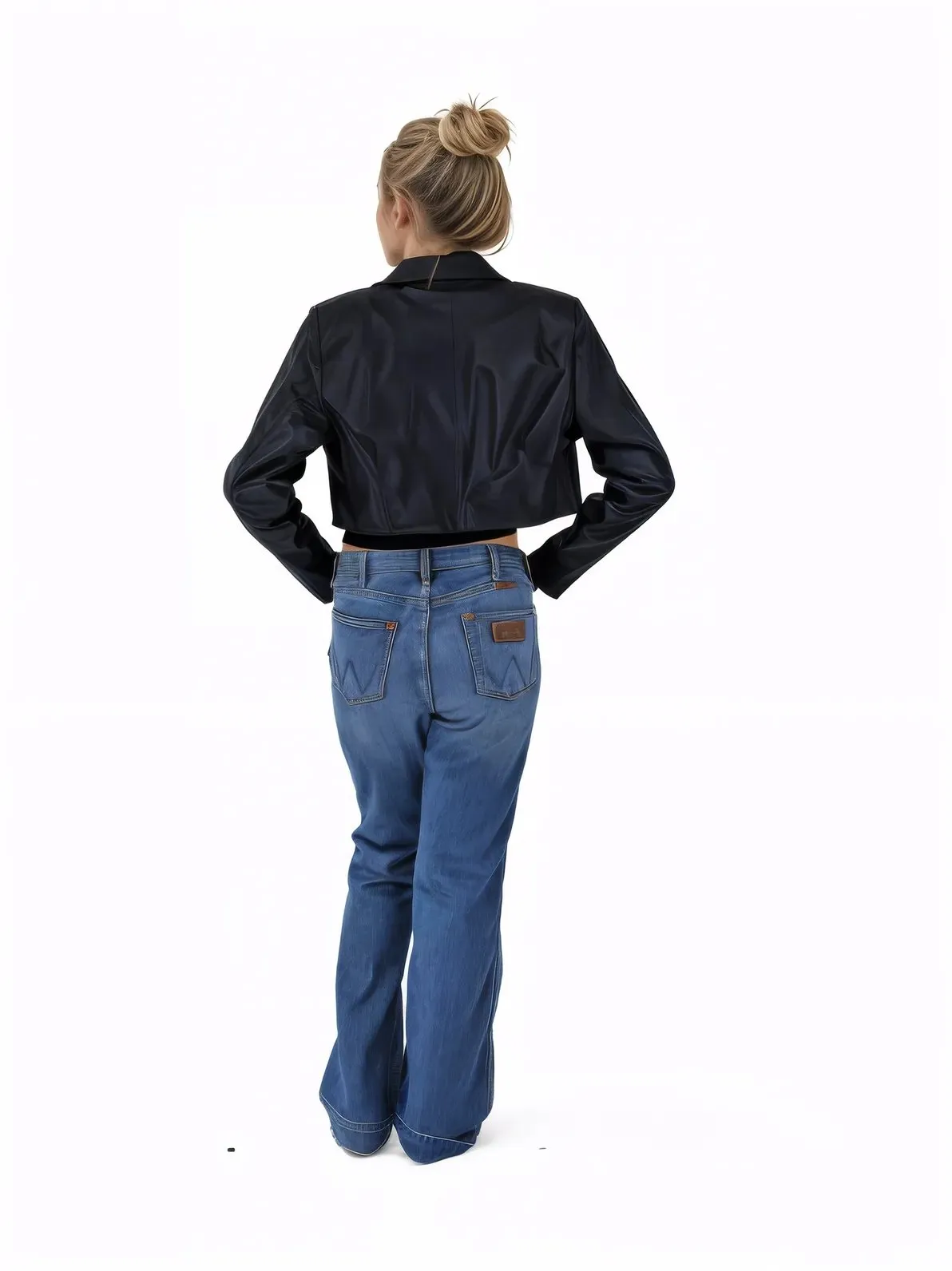 Handcrafted Women's Sheepskin Leather Biker Jacket – Cropped Black