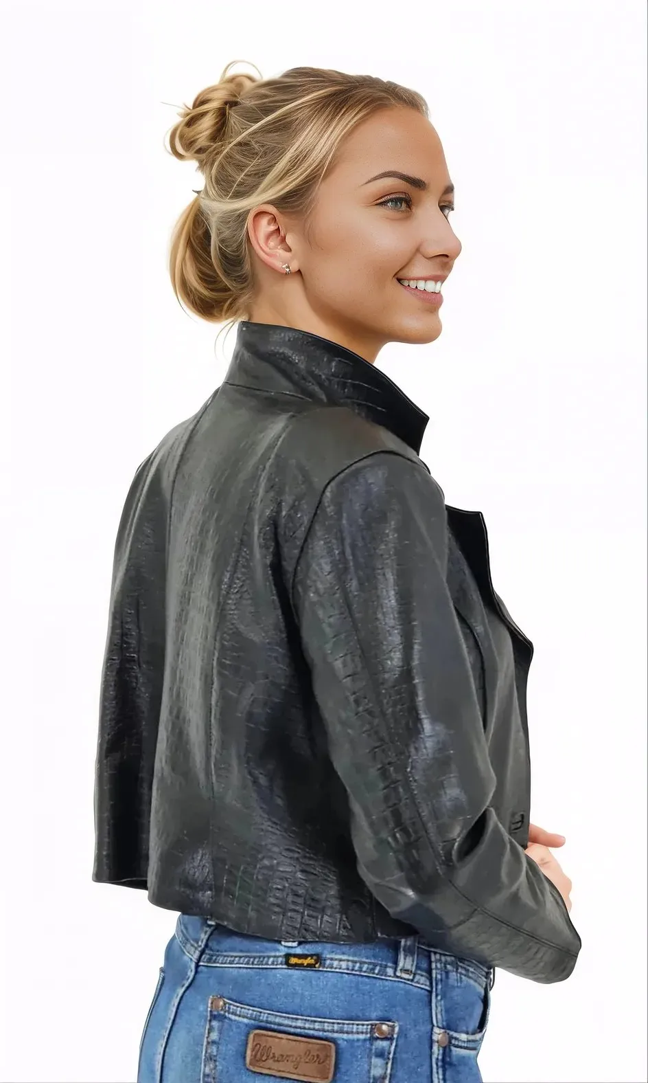 Handcrafted Women's Sheepskin Leather Jacket – Cropped Black Crocodile