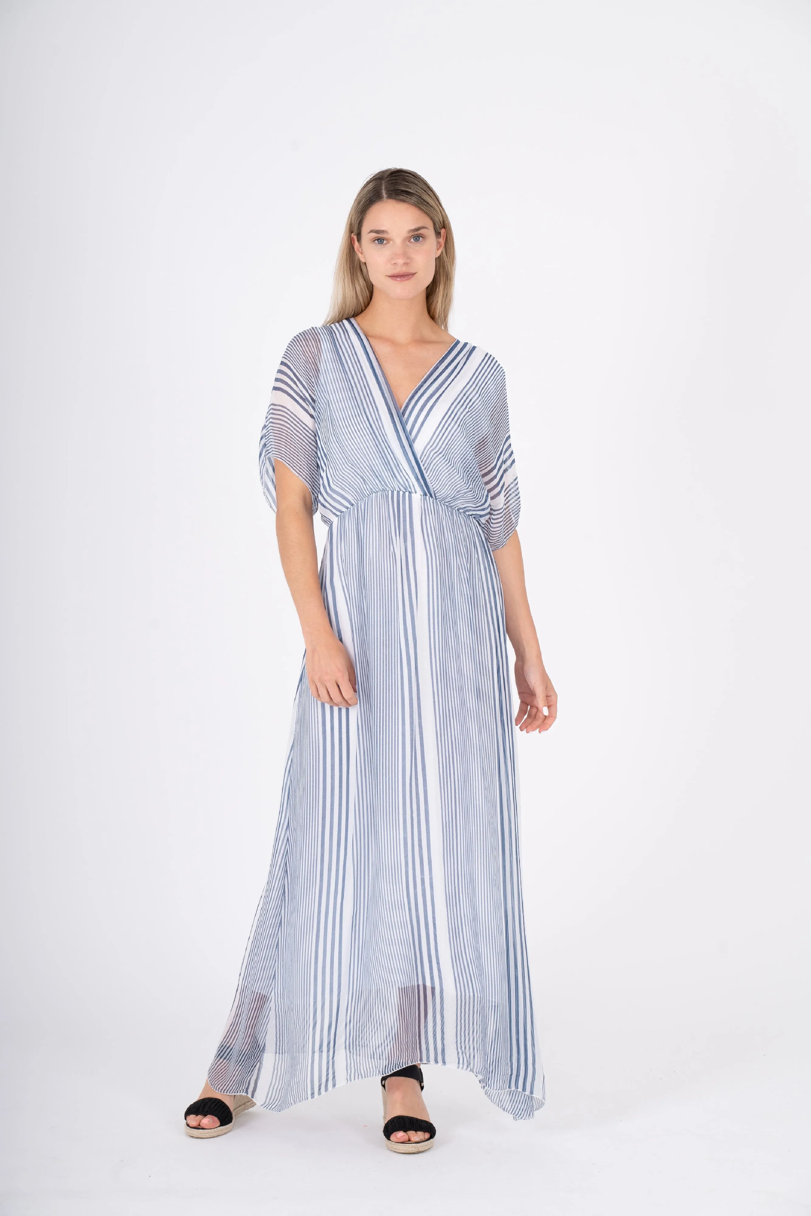 M Made in Italy  Ladies Woven Dress  Jeans Combo