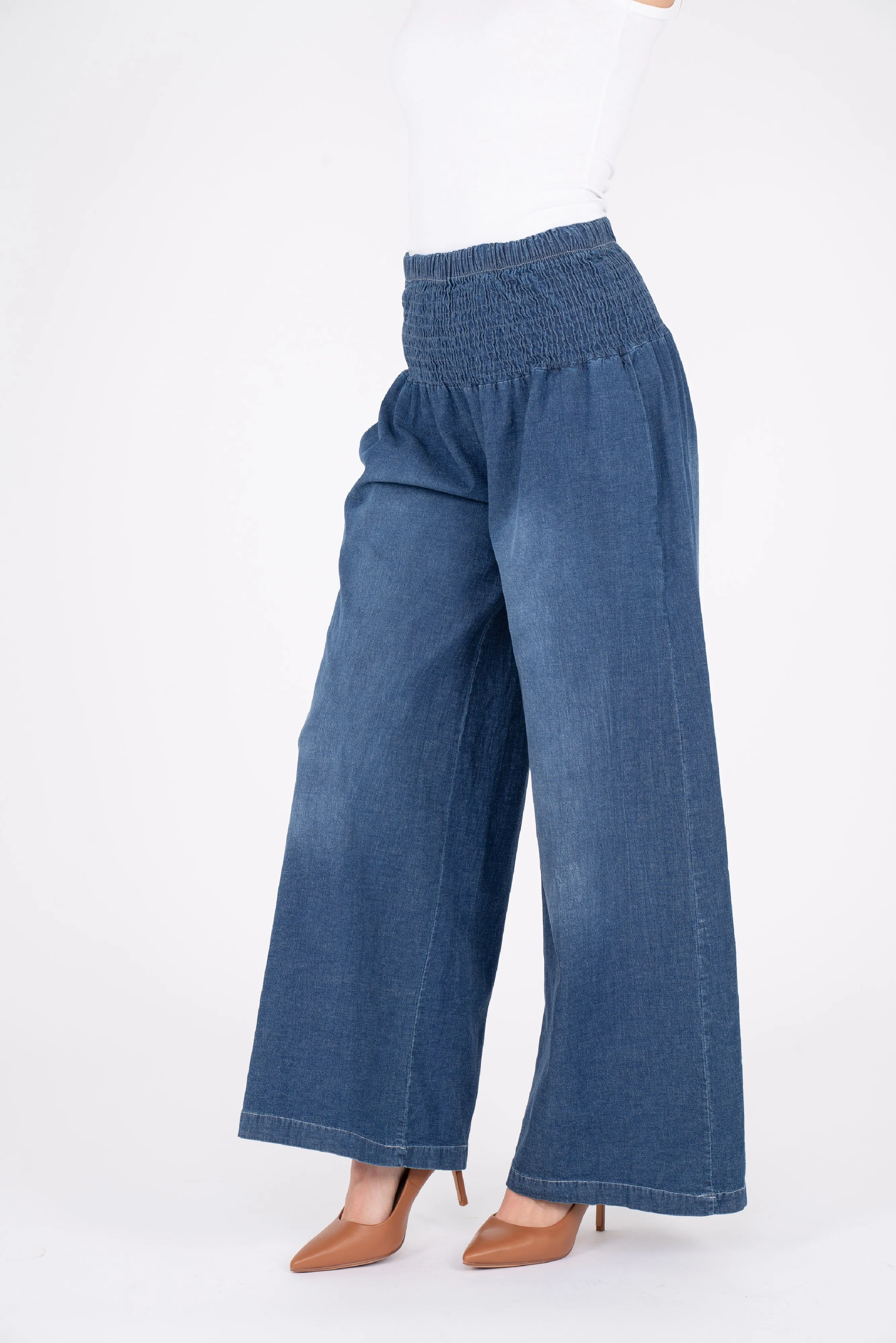 M Made in Italy  Ladies Woven Pants  Jeans