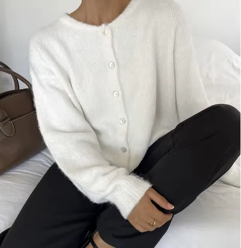 Marie - Soft Knitted Cardigan