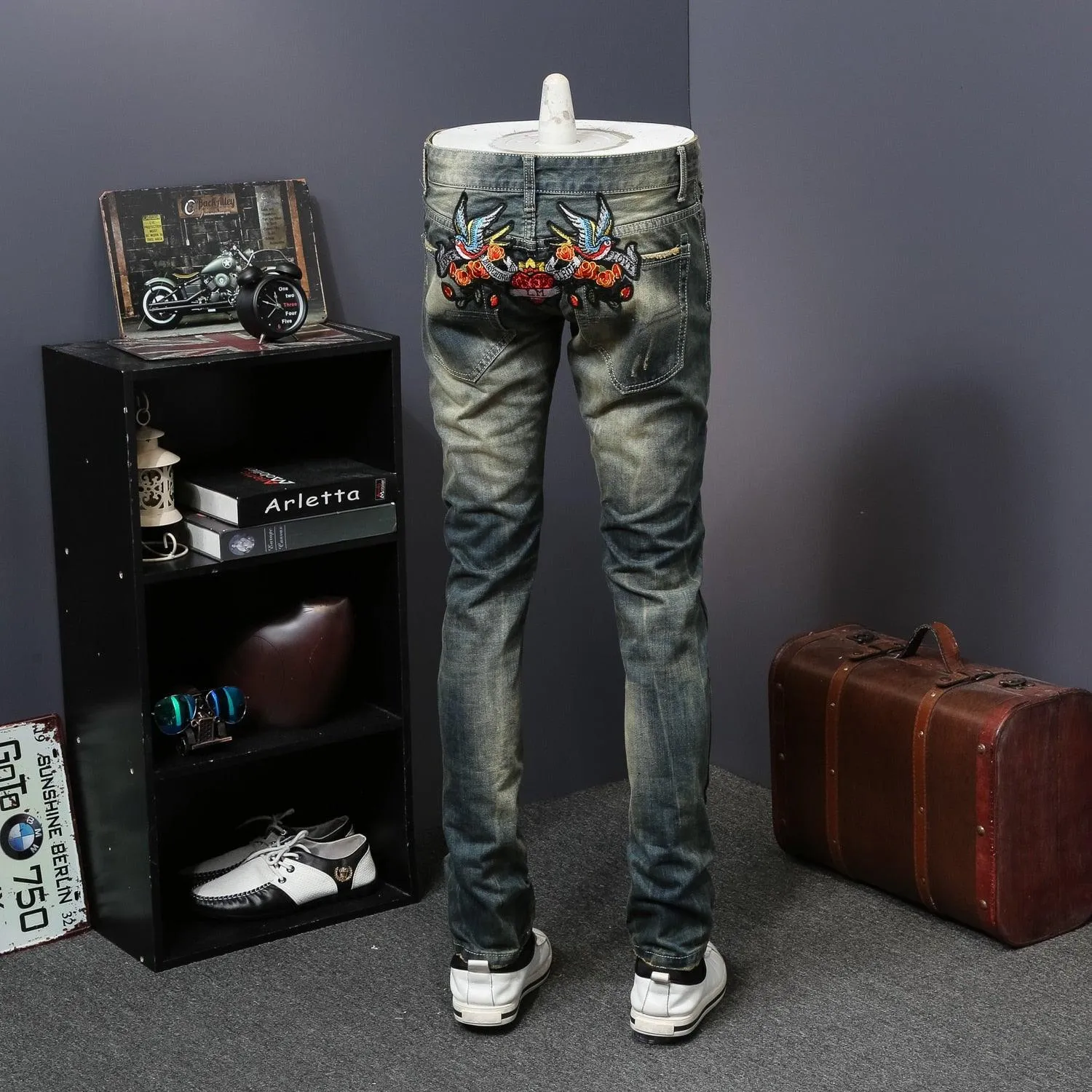 Men's Flower Embroidery Skinny Jeans