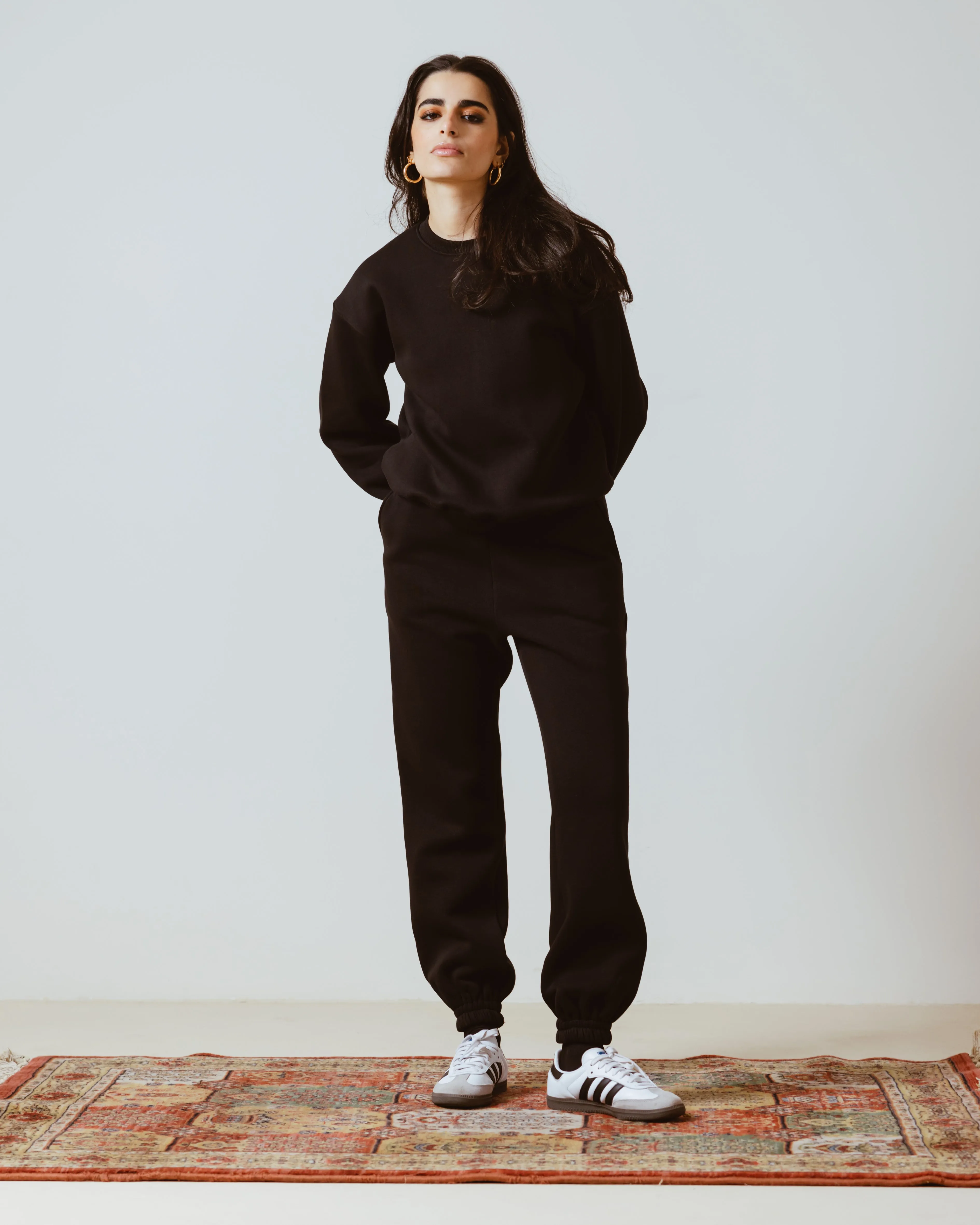 PLUSH BOYFRIEND JOGGERS BLACK