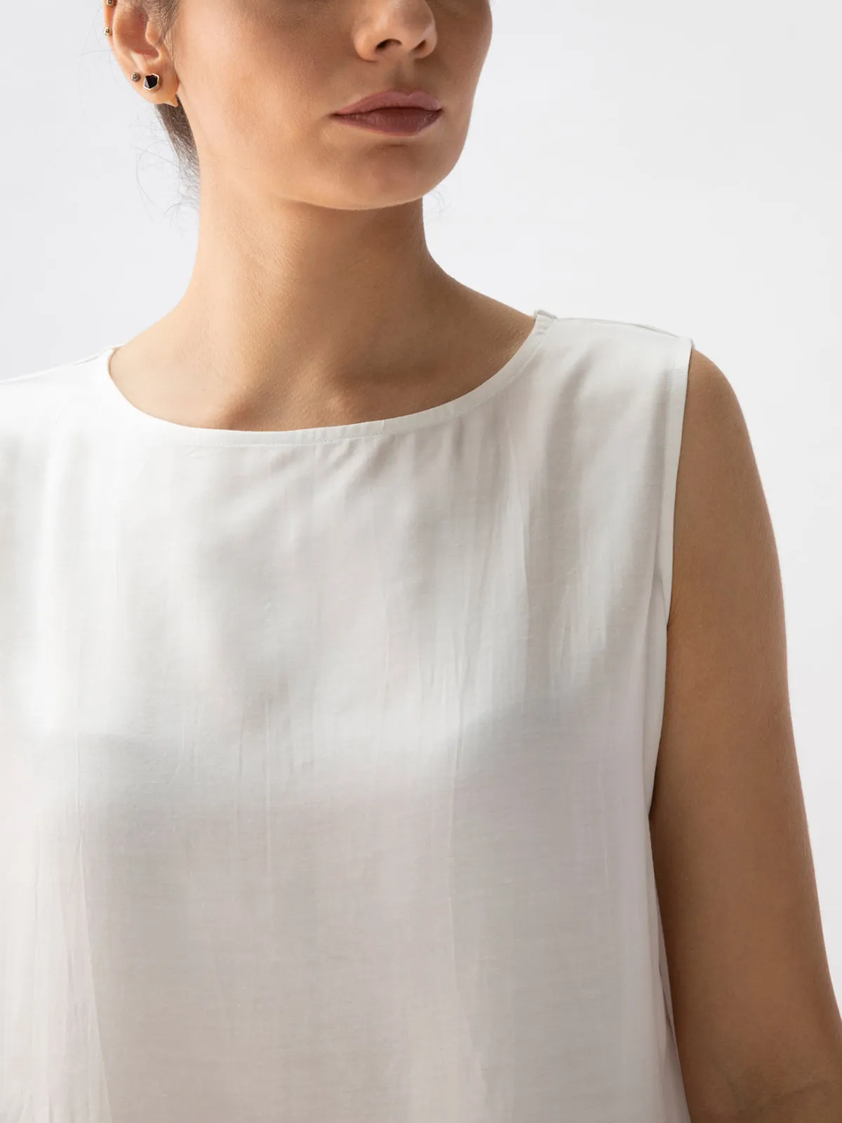 SHELL Top Vanilla White