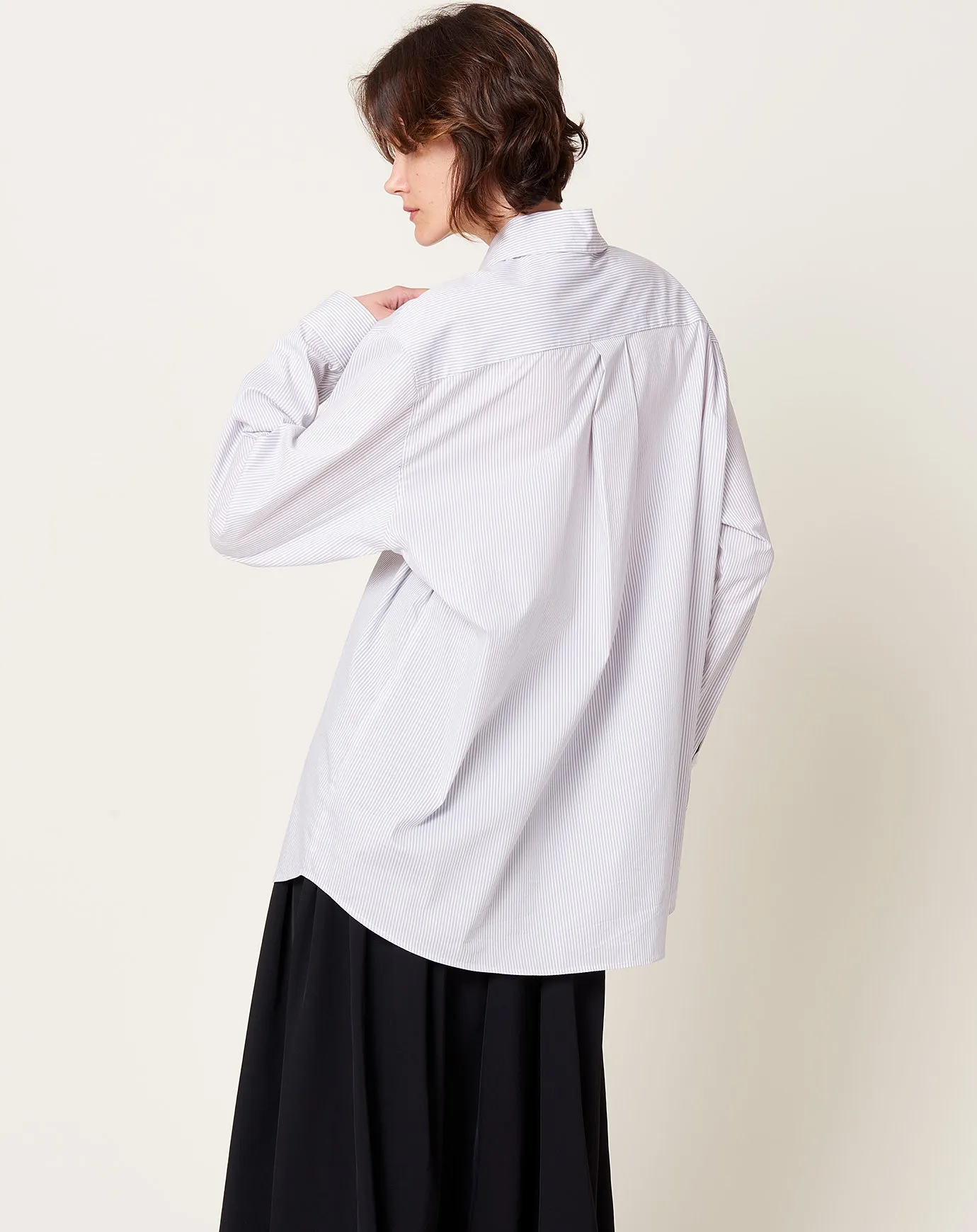 Signature Button Down in Grey & White Stripe